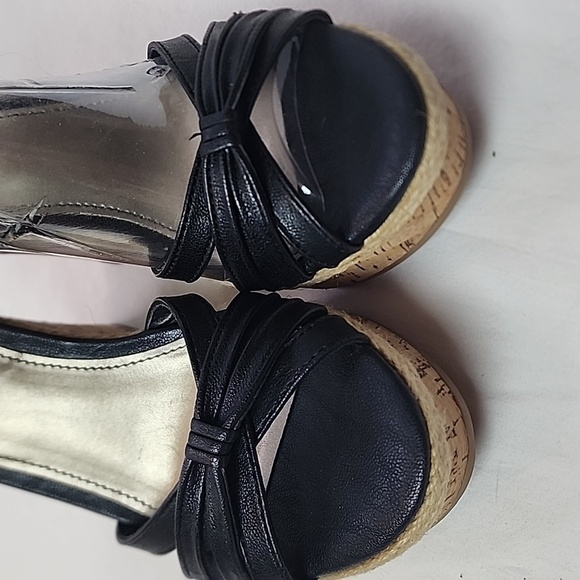 NWT Fergalicious By Fergie Black Wedge Sandals Size 6 4.5" Heel - Picture 7 of 11